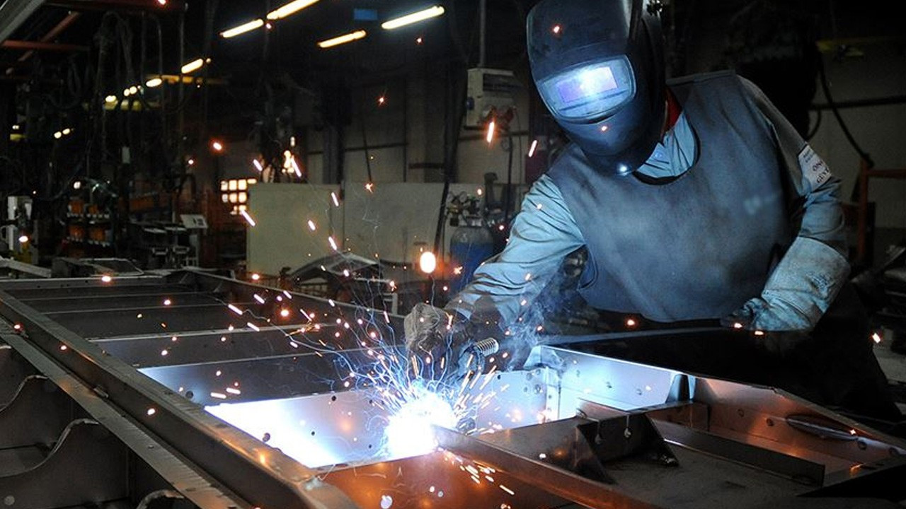 ABD imalat sektöründe sürpriz daralma: ISM PMI, martta 49’a geriledi!