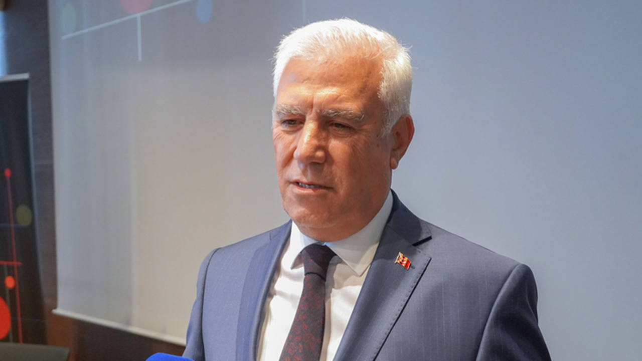 Bursa Belediye Başkanı’ndan Uludağ yangını açıklaması