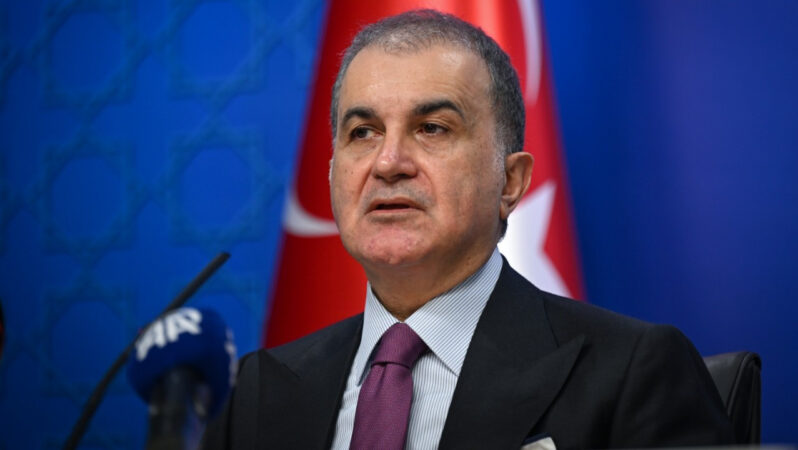 Ömer Çelik: CHP, nasıl muhalefet yapılır diye yapay zekaya sorsun