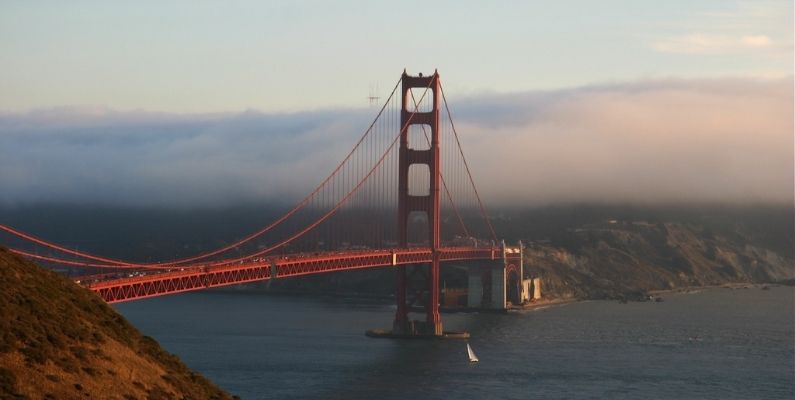 ABD’de sanayi üretimi yerinde saydı, imalat geriledi