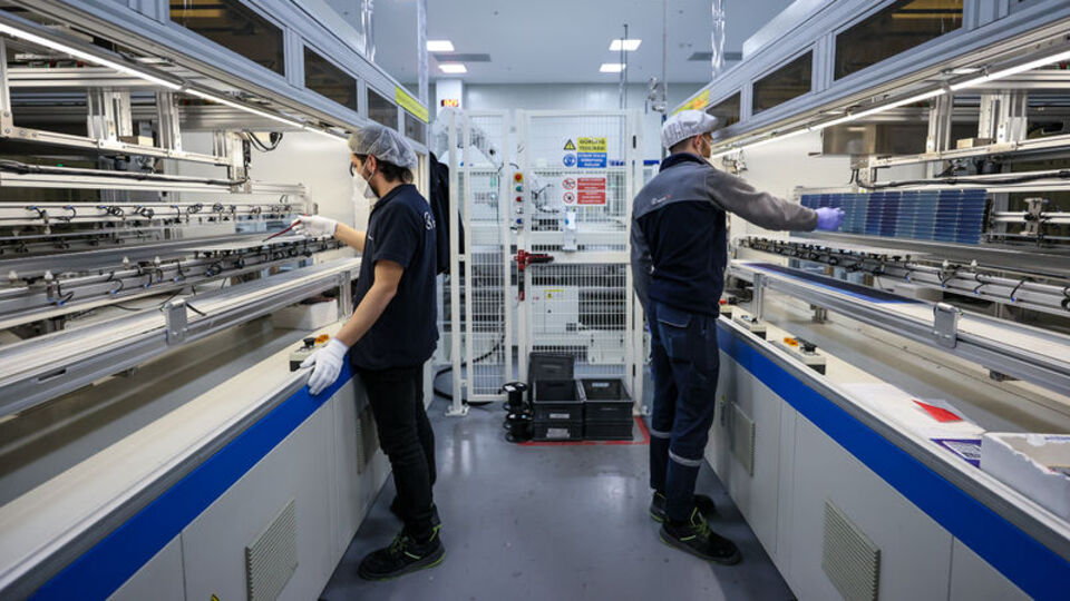 Türkiye ilk çeyrekte yüzde 2 büyüdü