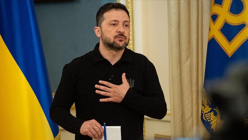 Zelenskiy: Tam ve koşulsuz ateşkes teklifini destekliyoruz