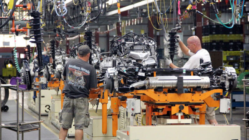 ABD’de fabrika siparişlerinde sert düşüş